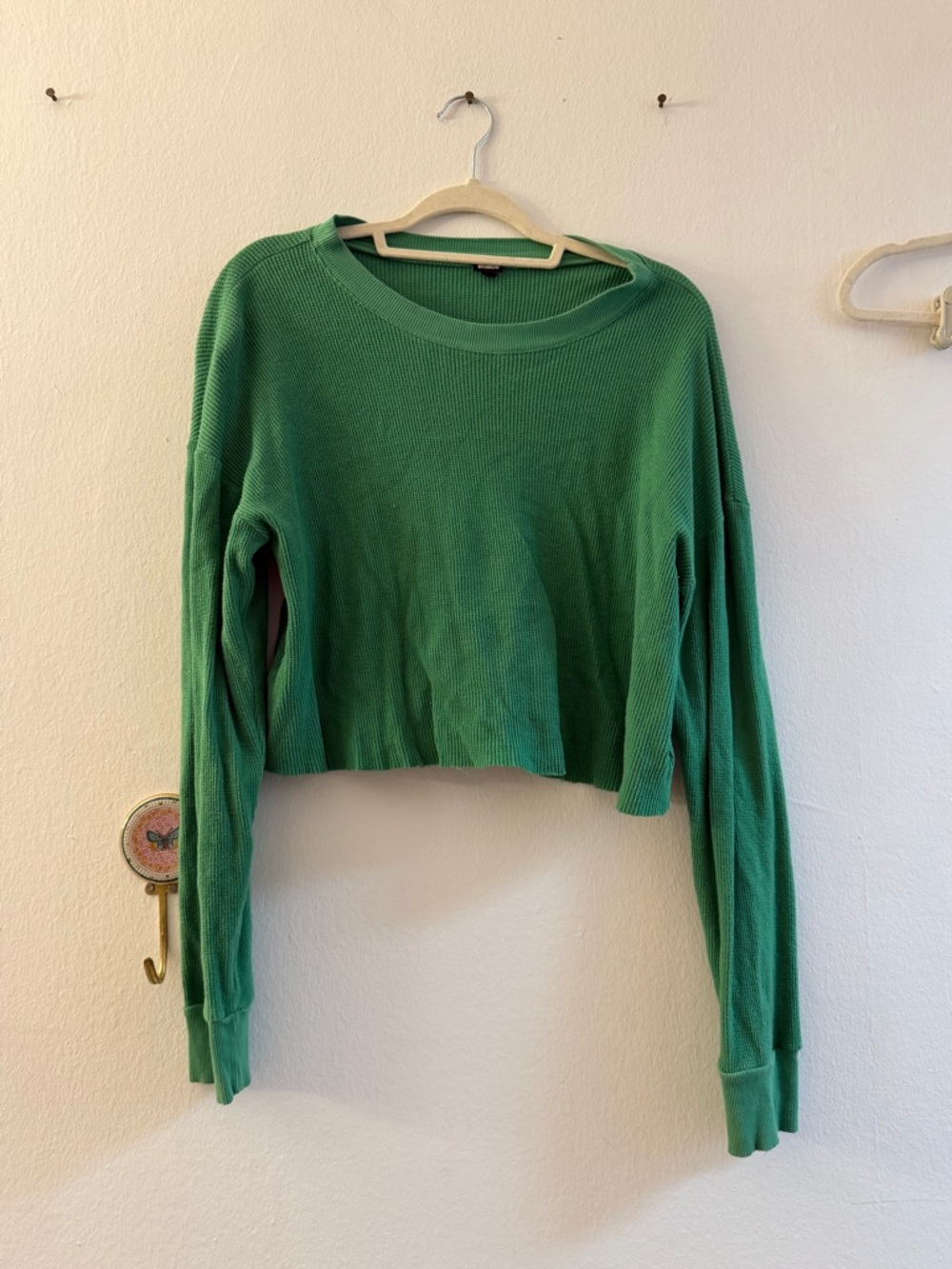 Green Cropped Long-Sleeve Knit Top & Matching Pants - Women's